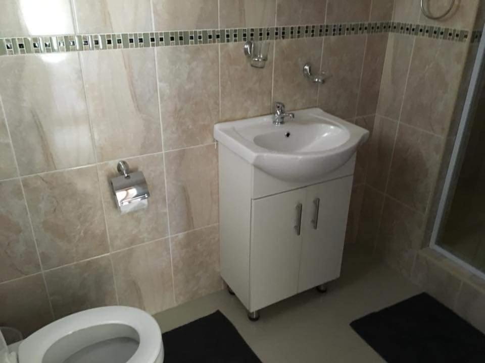 Aandrus Guesthouse Bloemfontein Luaran gambar